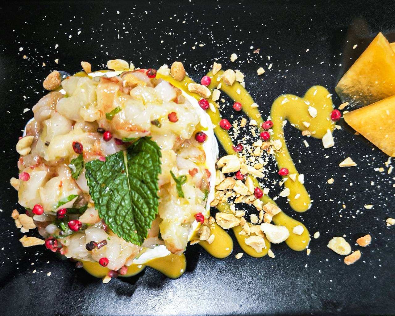 Tartare di Gamberi con stracciatella